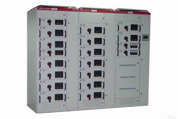 低压成套开关设备和控制设备俗称低压开关柜,亦称低压配电柜,它是指交